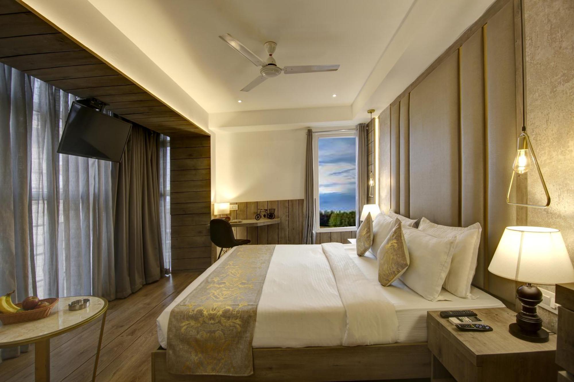 Hotel Town Pallace Inn Patel Nagar New Delhi ภายนอก รูปภาพ