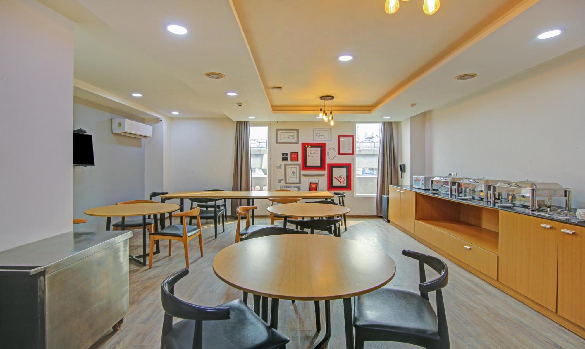 Hotel Town Pallace Inn Patel Nagar New Delhi ภายนอก รูปภาพ