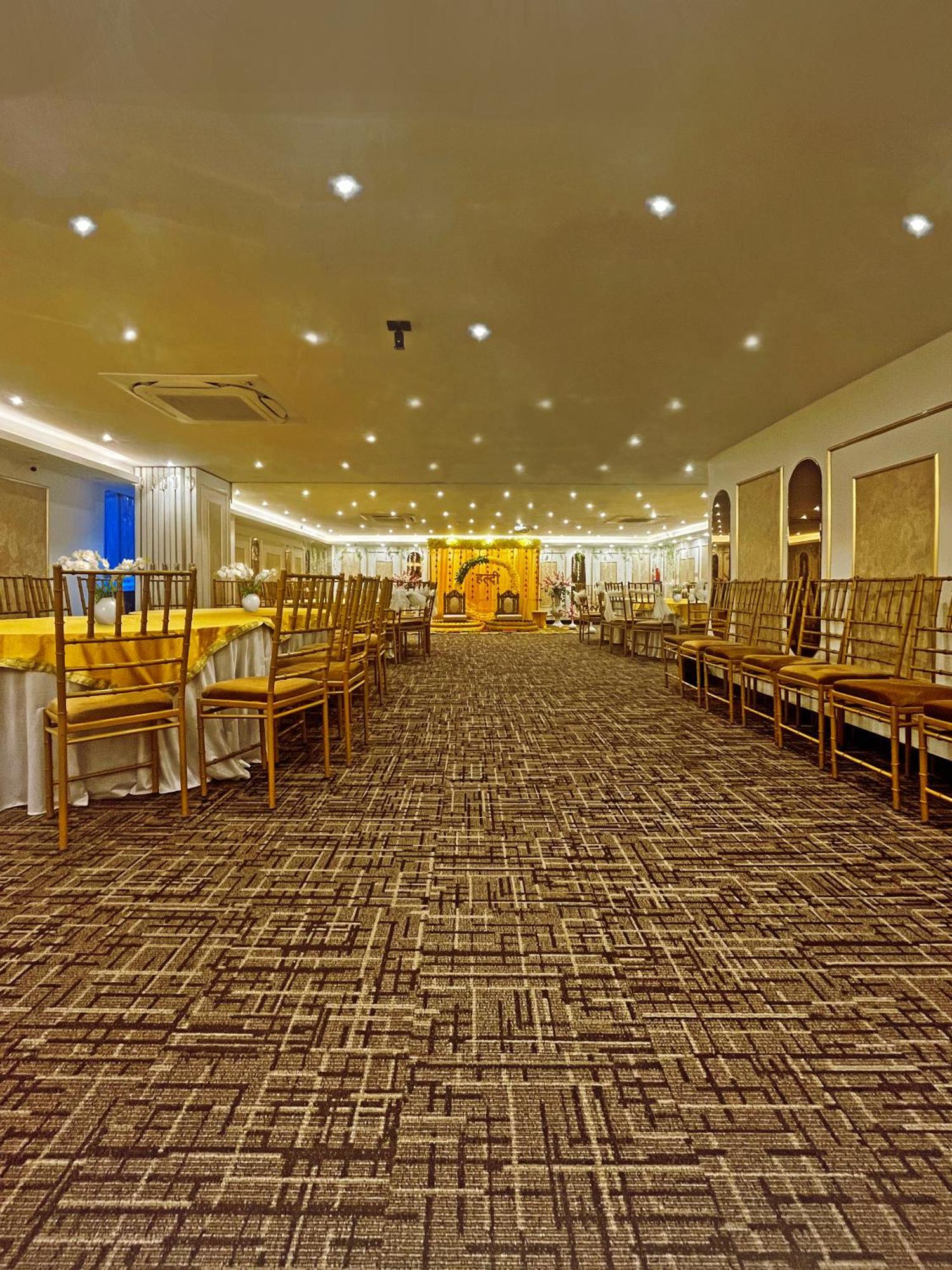 Hotel Town Pallace Inn Patel Nagar New Delhi ภายนอก รูปภาพ