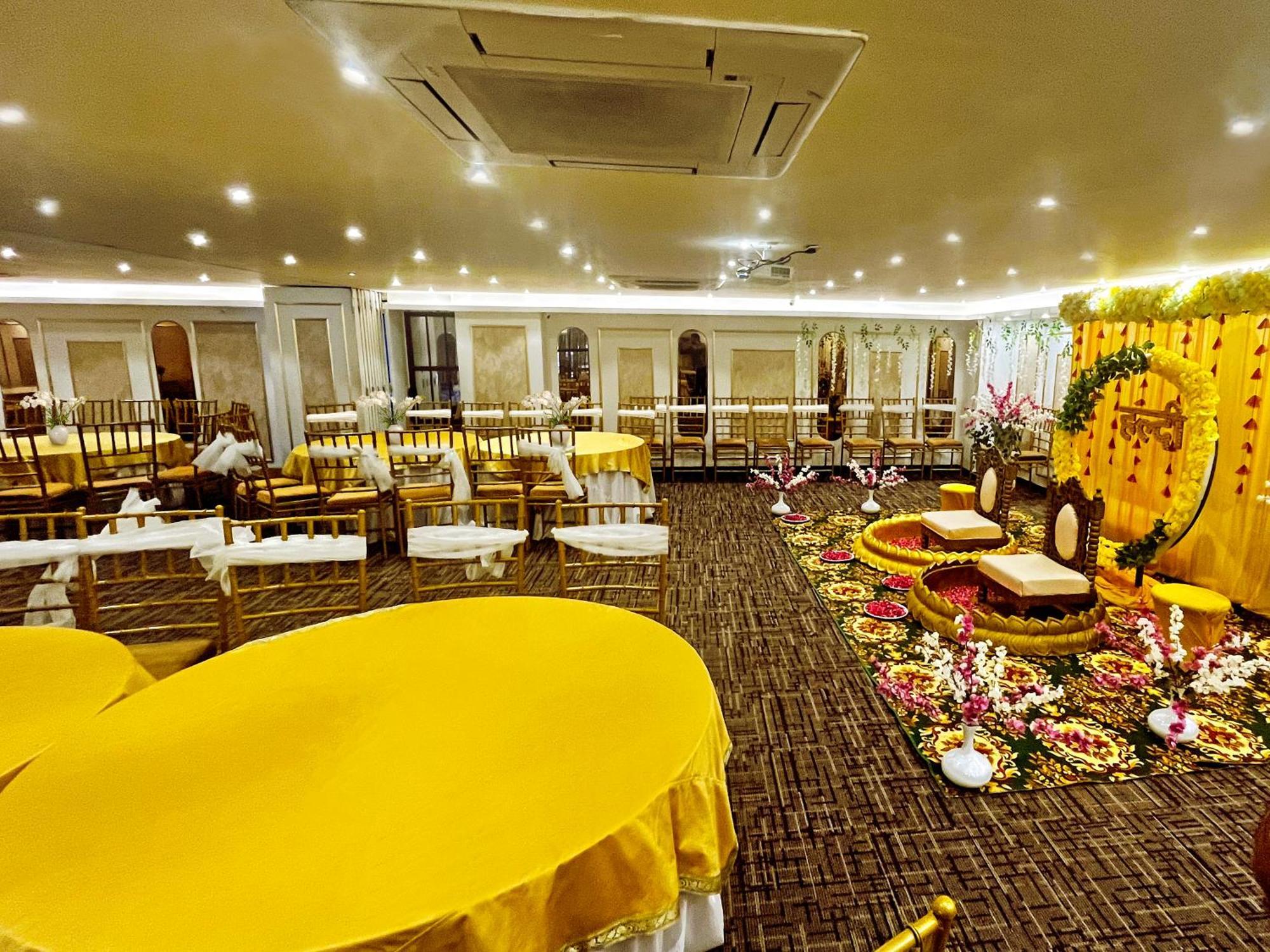 Hotel Town Pallace Inn Patel Nagar New Delhi ภายนอก รูปภาพ