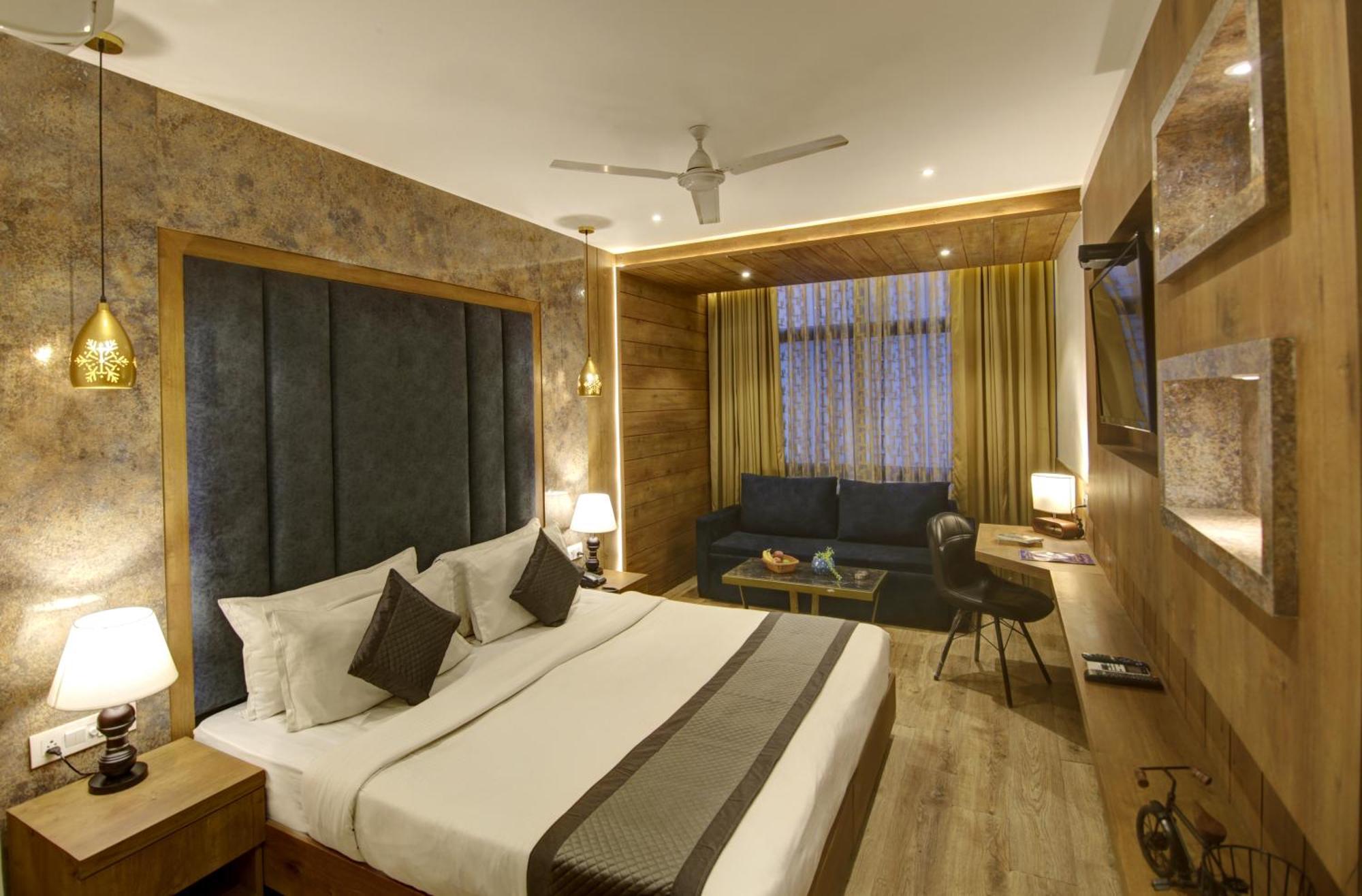 Hotel Town Pallace Inn Patel Nagar New Delhi ภายนอก รูปภาพ